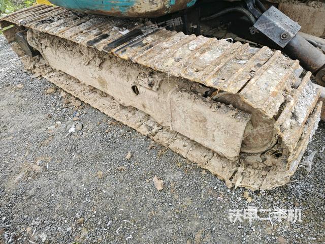 右側(cè)履帶整體?(行走機(jī)構(gòu)) 右側(cè)履帶整體?(行走機(jī)構(gòu))