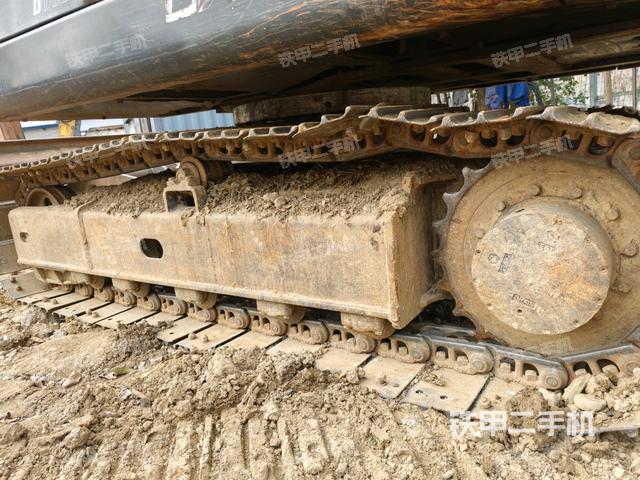 左側(cè)行走馬達(dá)蓋板（行走機(jī)構(gòu)）