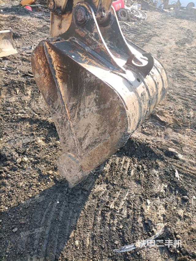 鏟斗45度（工作和回轉(zhuǎn)裝置）