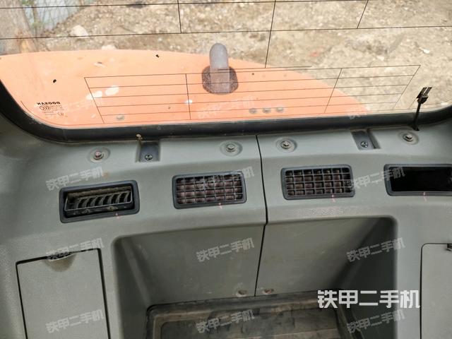 座椅后部（駕駛室部分）