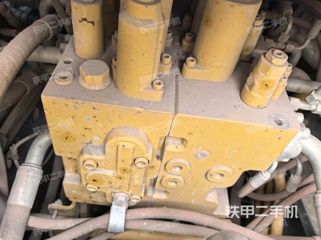 發(fā)動機(jī)室（上車部件）