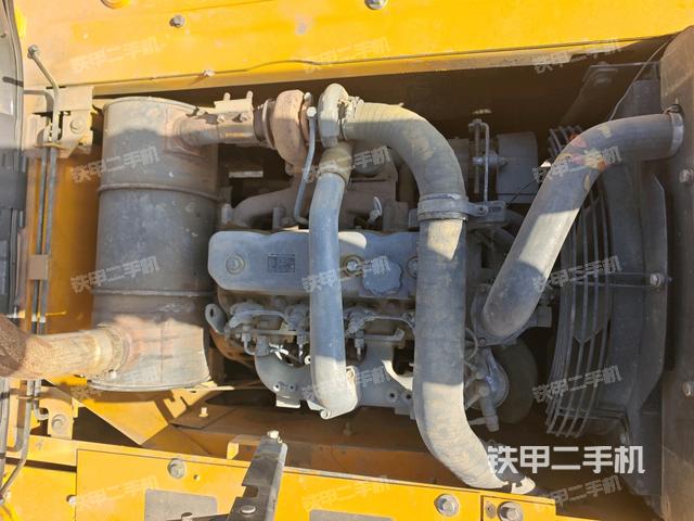 發(fā)動(dòng)機(jī)整體俯視(整機(jī)外觀) 發(fā)動(dòng)機(jī)整體俯視(整機(jī)外觀)