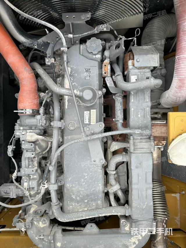 發(fā)動(dòng)機(jī)整體俯視（整機(jī)外觀）