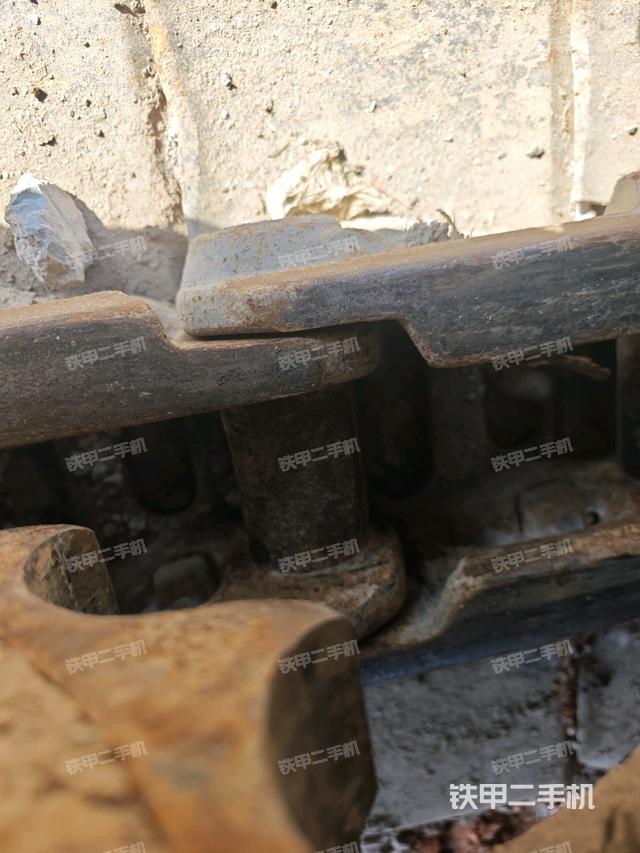 左導(dǎo)向輪（行走機構(gòu)）