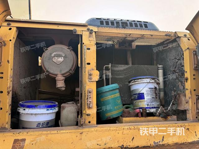 散熱器正面（大件艙室）