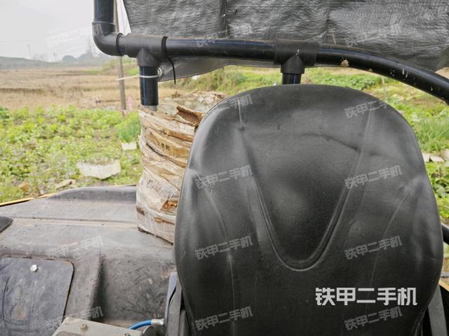 后窗玻璃角標(biāo)(駕駛室部分) 后窗玻璃角標(biāo)(駕駛室部分)