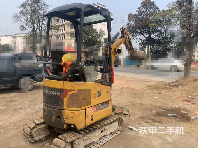 整機右后45°（整機外觀）