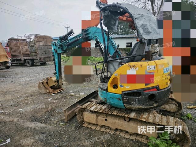 久保田RX-306挖掘机的设备实拍-第2张实拍照片