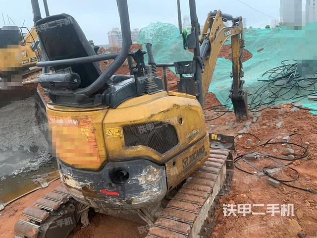 整機(jī)右后45°（整機(jī)外觀）