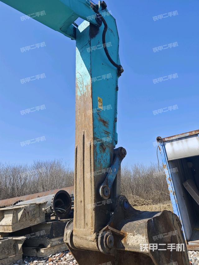 小臂整體左后（工作和回轉(zhuǎn)裝置）