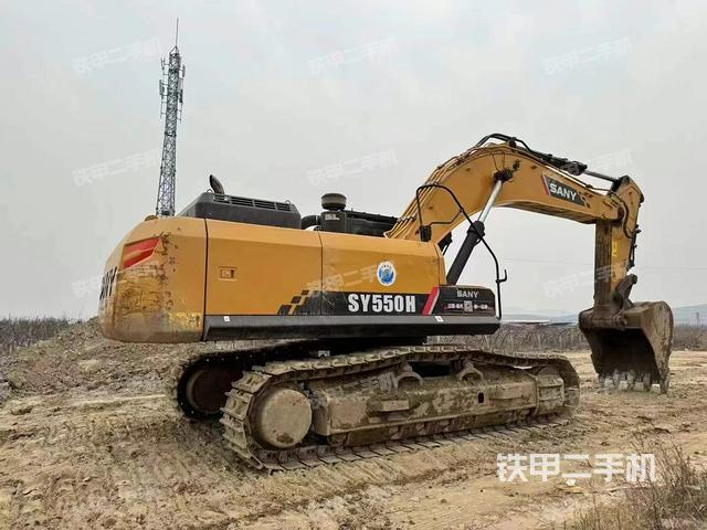 整機(jī)右后45°(整機(jī)外觀) 整機(jī)右后45°(整機(jī)外觀)