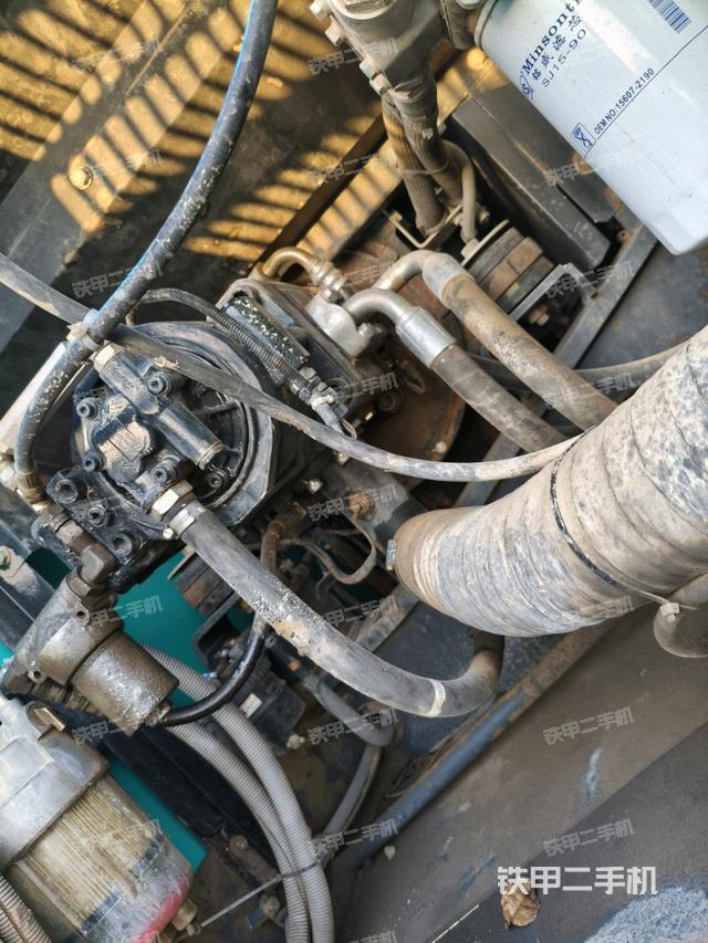 液壓泵室(大件艙室) 液壓泵室(大件艙室)