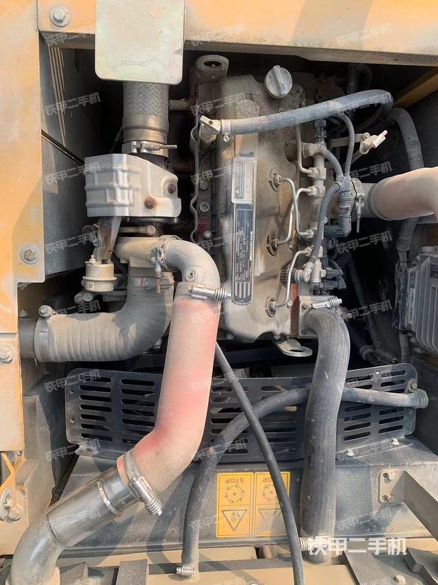 發(fā)動機(jī)整體俯視（整機(jī)外觀）