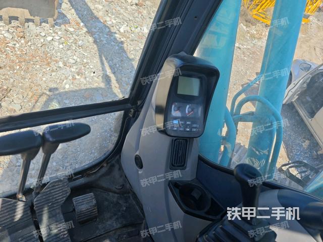 顯示屏?（駕駛室部分）