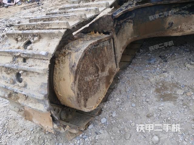 左側(cè)行走馬達(dá)蓋板(行走機(jī)構(gòu)) 左側(cè)行走馬達(dá)蓋板(行走機(jī)構(gòu))
