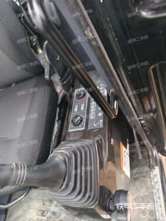 小時(shí)表（駕駛室部分）