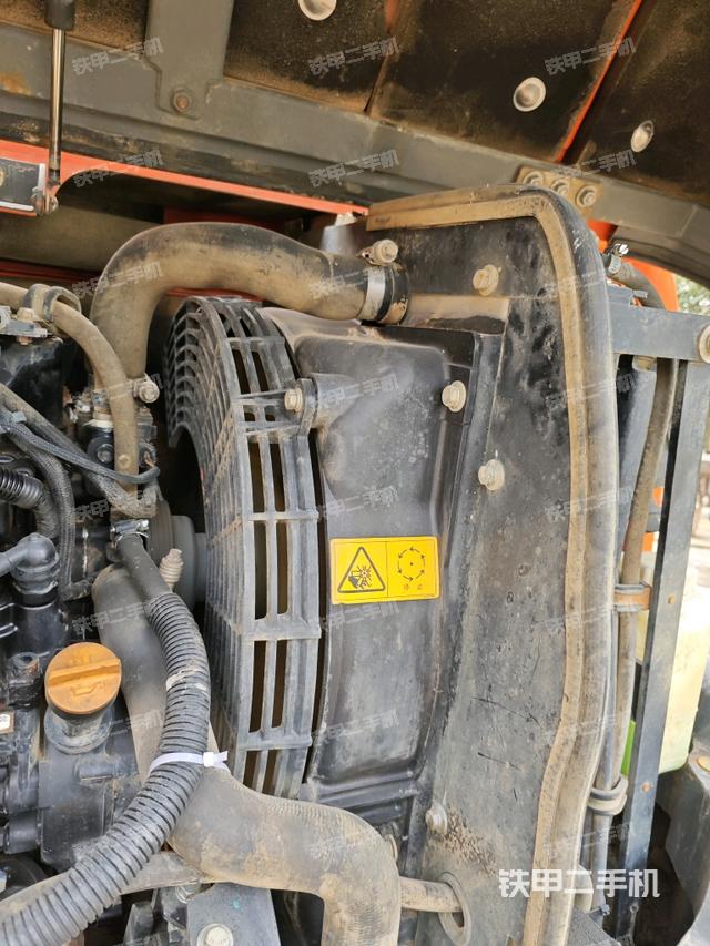 水箱+風(fēng)扇特寫（上車部件）