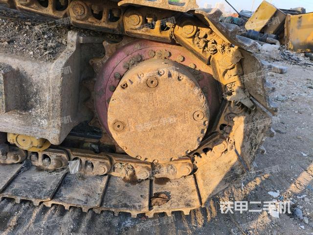 右驅(qū)動輪(行走機(jī)構(gòu)) 右驅(qū)動輪(行走機(jī)構(gòu))