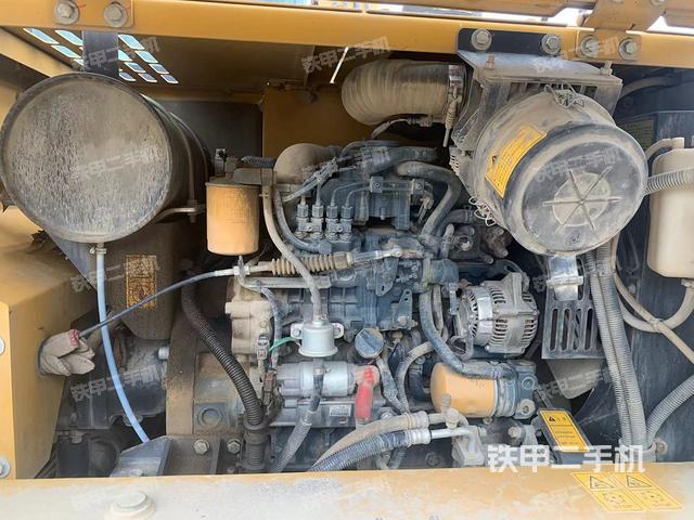 發(fā)動機整體俯視（整機外觀）