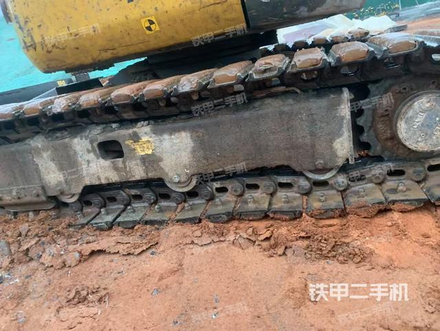 單側(cè)履帶整體（整機(jī)外觀）