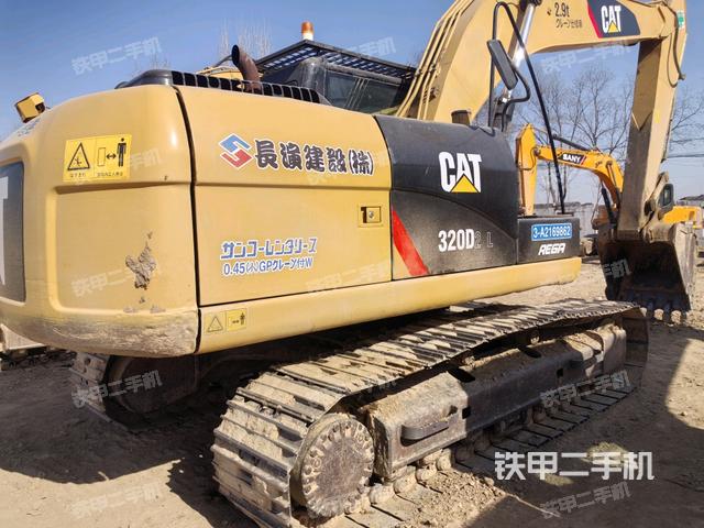 整機(jī)右后45°(整機(jī)外觀) 整機(jī)右后45°(整機(jī)外觀)