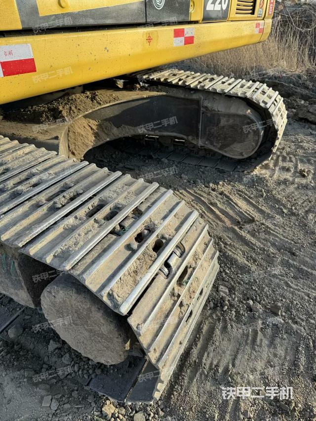 單側(cè)履帶整體（整機(jī)外觀）