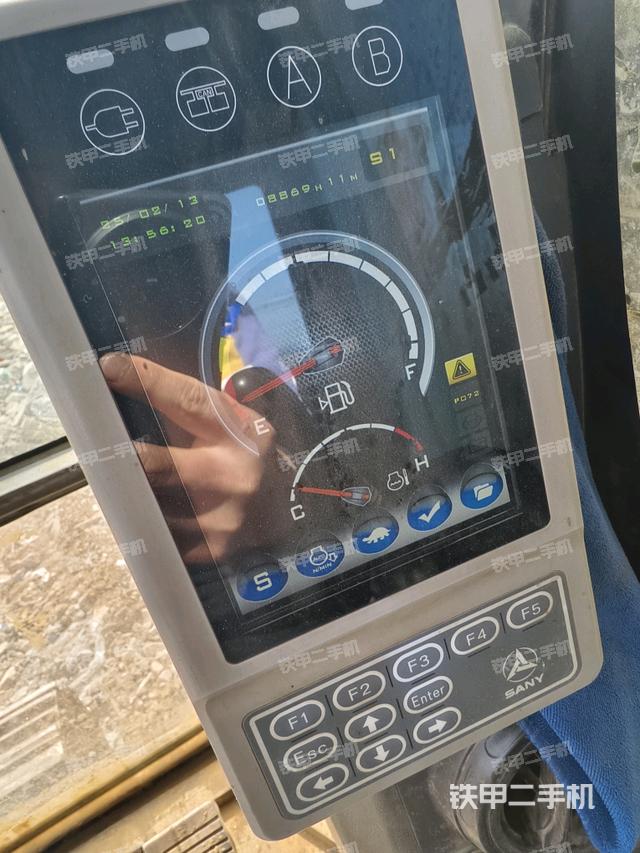 小時(shí)表(駕駛室部分) 小時(shí)表(駕駛室部分)