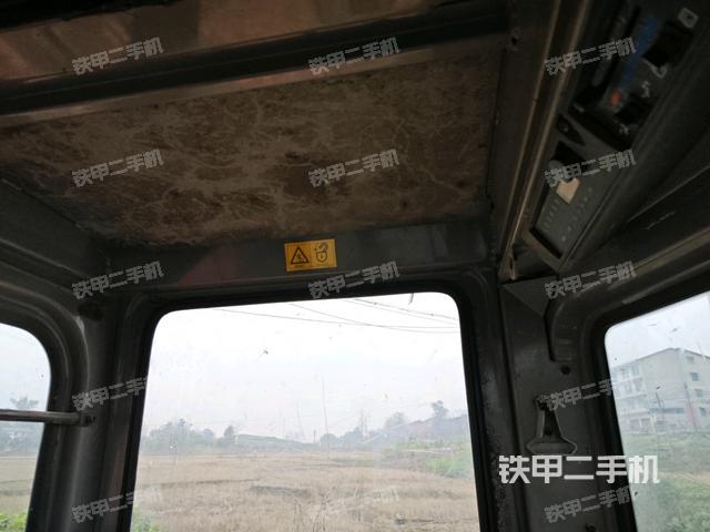 座椅后部(駕駛室部分) 座椅后部(駕駛室部分)