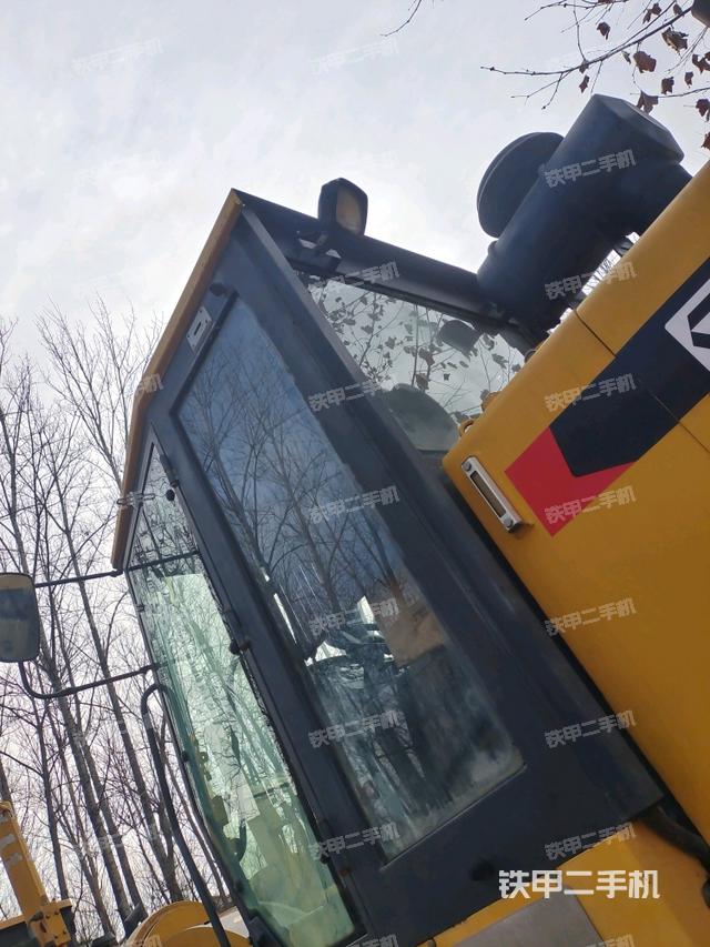 駕駛室頂部(駕駛室/操作室) 駕駛室頂部(駕駛室/操作室)