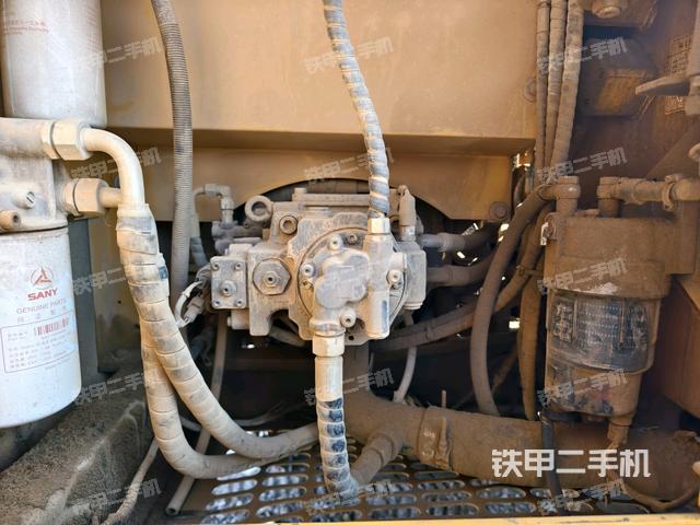 液壓泵室(大件艙室) 液壓泵室(大件艙室)