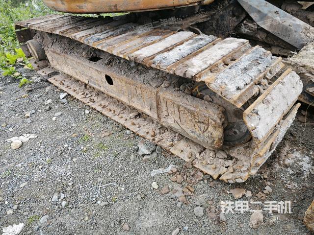 右側(cè)履帶整體?(行走機構(gòu)) 右側(cè)履帶整體?(行走機構(gòu))
