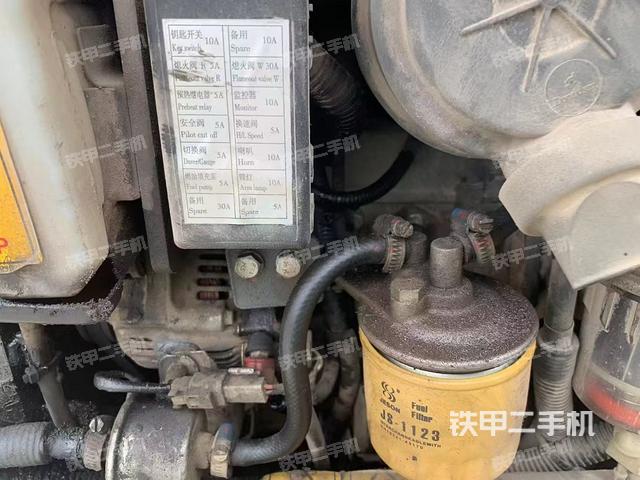 發(fā)動(dòng)機(jī)整體俯視（整機(jī)外觀）