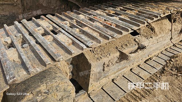 单侧履带整体（整机外观）