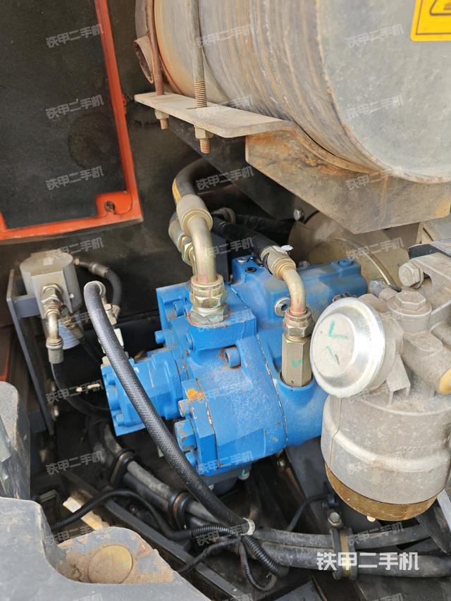 液壓泵室（大件艙室）