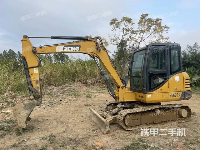 徐工XE60DA挖掘机