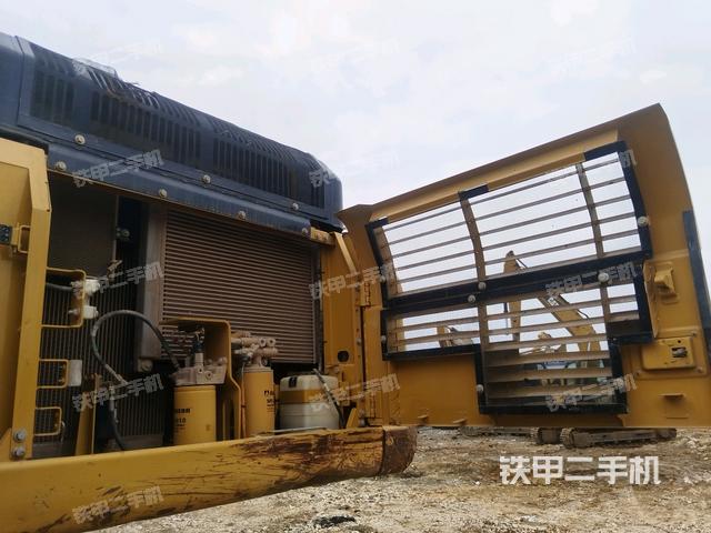 散熱器室(大件艙室) 散熱器室(大件艙室)