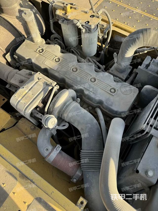 發(fā)動(dòng)機(jī)整體俯視（整機(jī)外觀）