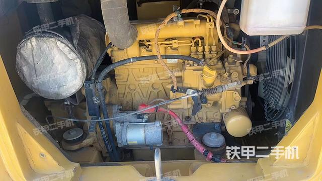 发动机整体俯视（整机外观）