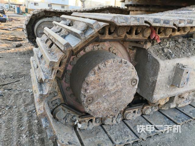 左驅(qū)動輪(行走機(jī)構(gòu)) 左驅(qū)動輪(行走機(jī)構(gòu))