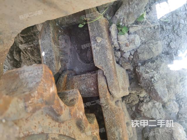 左托鏈輪和鏈筋(行走機(jī)構(gòu)) 左托鏈輪和鏈筋(行走機(jī)構(gòu))