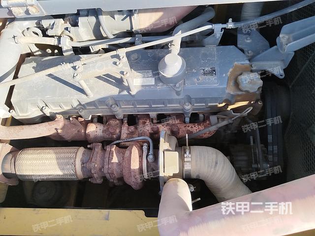 發(fā)動(dòng)機(jī)整體俯視（整機(jī)外觀）