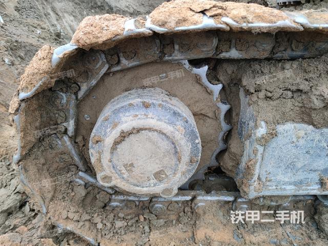 右驅(qū)動輪(行走機構(gòu)) 右驅(qū)動輪(行走機構(gòu))