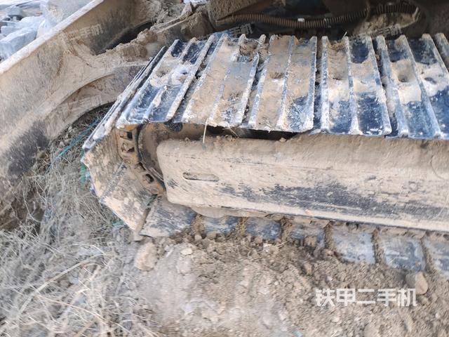 左側(cè)行走馬達(dá)蓋板（行走機(jī)構(gòu)）