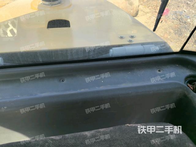 儀表盤全景（壓路機(jī)駕駛室）