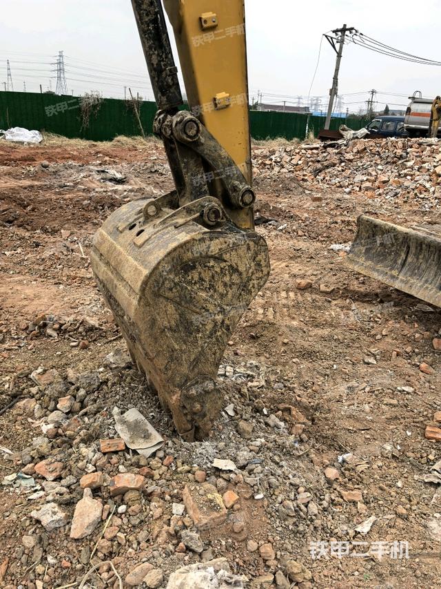 鏟斗45度（工作和回轉(zhuǎn)裝置）