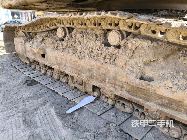 左側(cè)履帶整體?(行走機構(gòu)) 左側(cè)履帶整體?(行走機構(gòu))