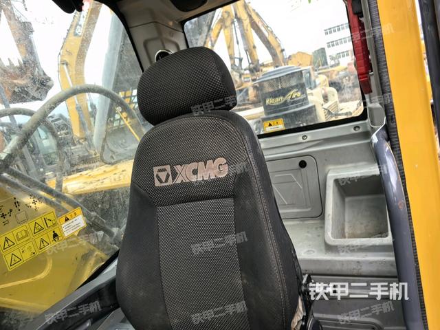 座椅右側(cè)控制臺/鑰匙門/油門/含右手柄（駕駛室部分）