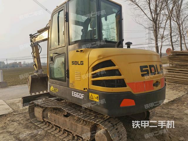 左后45（整機外觀）