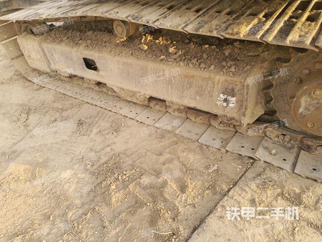 左側(cè)行走馬達(dá)蓋板（行走機(jī)構(gòu)）