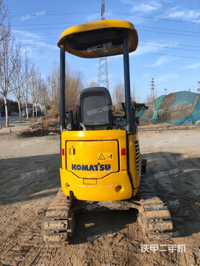 駕駛室頂部（整機(jī)外觀）